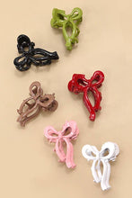Load image into Gallery viewer, MINI BOW HAIR CLAW CLIPS | WHITE