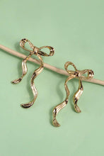 Load image into Gallery viewer, HAMMERED LONG BOW RIBBON DROP EARRINGS