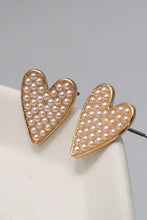 Load image into Gallery viewer, HEART PEARL STUD EARRINGS