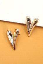 Load image into Gallery viewer, GOLD HEART DESIGN STUD EARRINGS