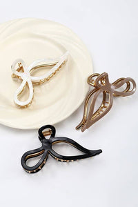 JUMBO BOW HAIR CLAW CLIPS | BLACK