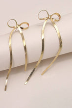 Load image into Gallery viewer, HERRINGBONE SNAKE CHAIN LONG BOW EARRINGS | SILVER