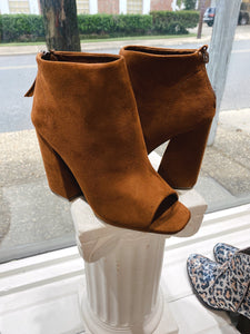Valorie Bootie | Mocha